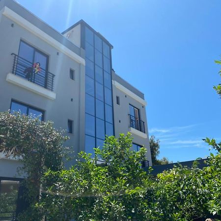 Ritson Hotel Vlorë Exteriör bild