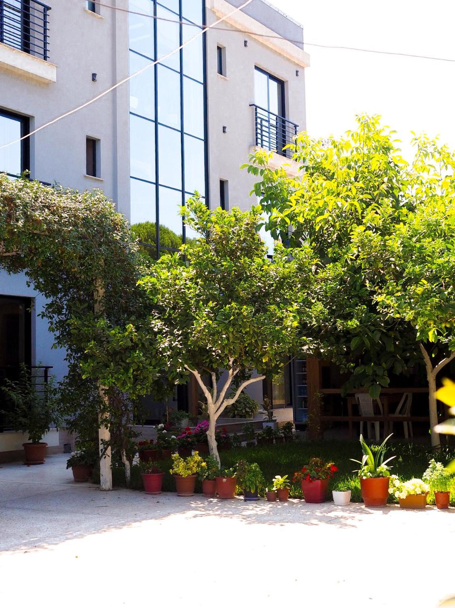 Ritson Hotel Vlorë Exteriör bild